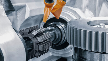 BALINIT ALCRONA EVO has already demonstrated its capabilities in a test conducted by a Tier 1 automotive supplier for gear hobbing, increasing tool service life by more than 40 percent.