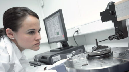 Measuring techniques for quality assurance of Oerlikon Balzers coatings